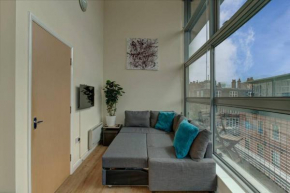 * Stunning City Centre Penthouse Over Two Floors *